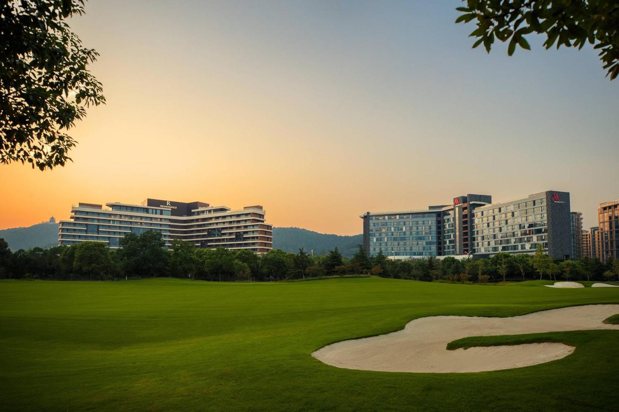 Renaissance Suzhou Taihu Lake Hotel Exteriör bild
